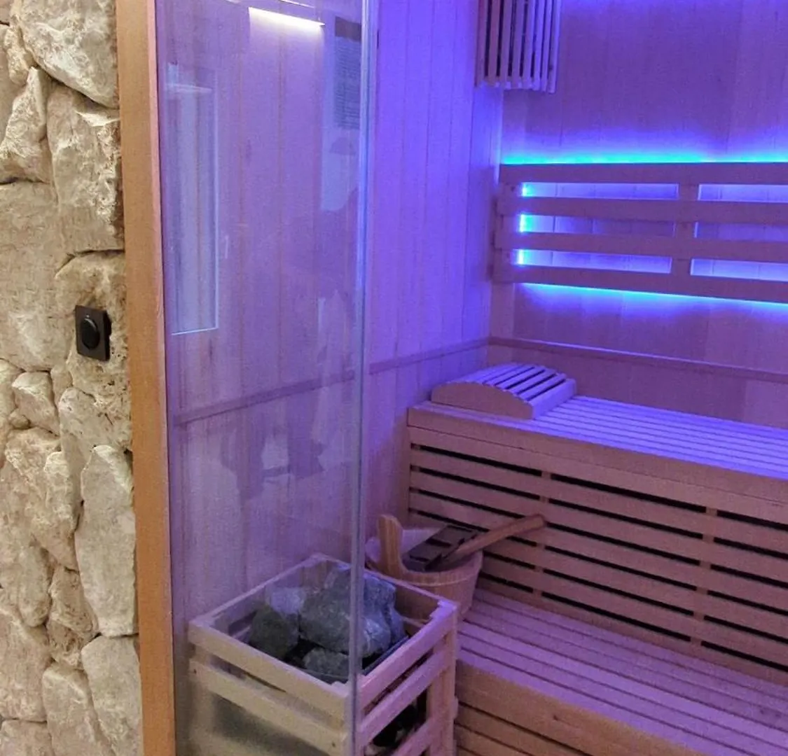 Сasa de vacaciones Cottage Lomy Avec Jacuzzi Et Sauna Privatif Planguenoual Francia